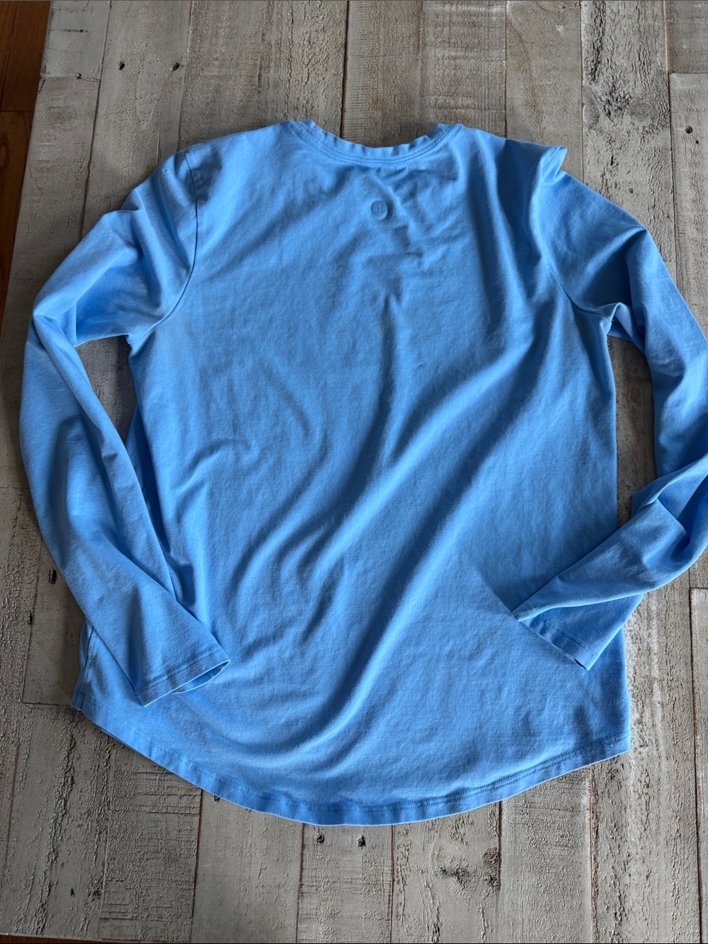 Lululemon - Picture 2 of 3